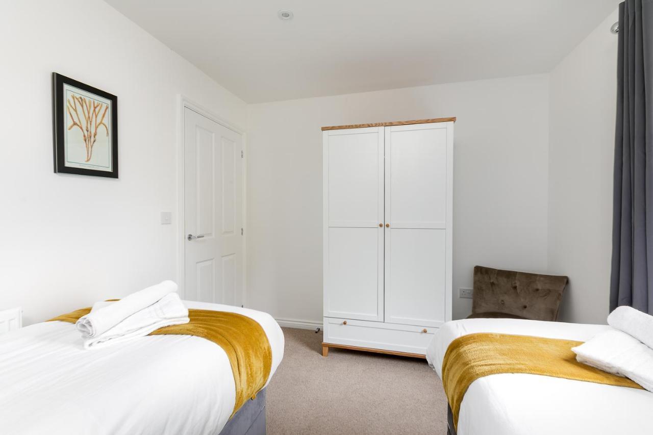 Hertford Serviced Apartments Ware Buitenkant foto