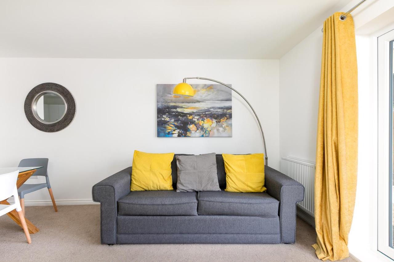 Hertford Serviced Apartments Ware Buitenkant foto