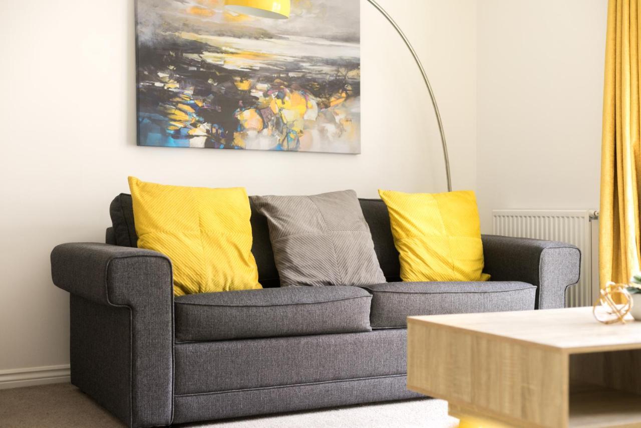 Hertford Serviced Apartments Ware Buitenkant foto